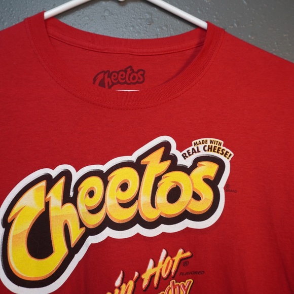 Flamin' Hot Cheetos Bag Men's Red Yellow Orange Graphic T Shirt Size Medium - Picture 3 of 5